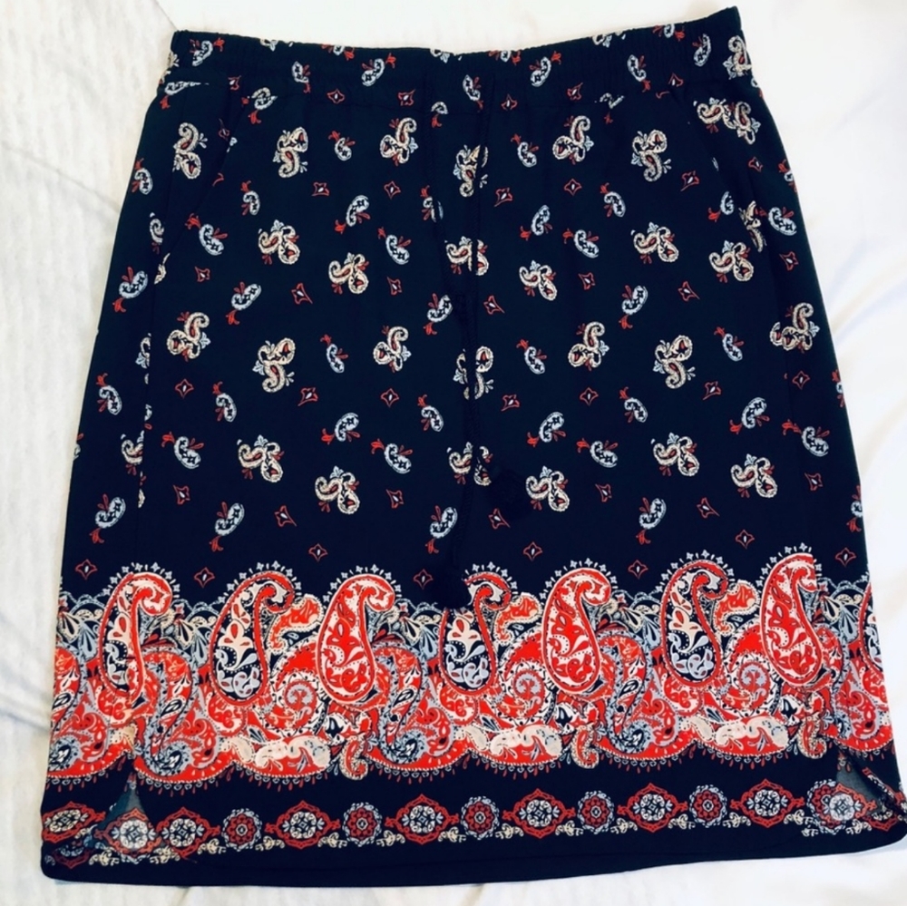LOFT Skirt with Pockets! L, Knee-length